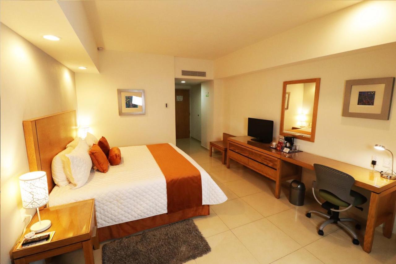 Hb Cordoba Hotel Buitenkant foto